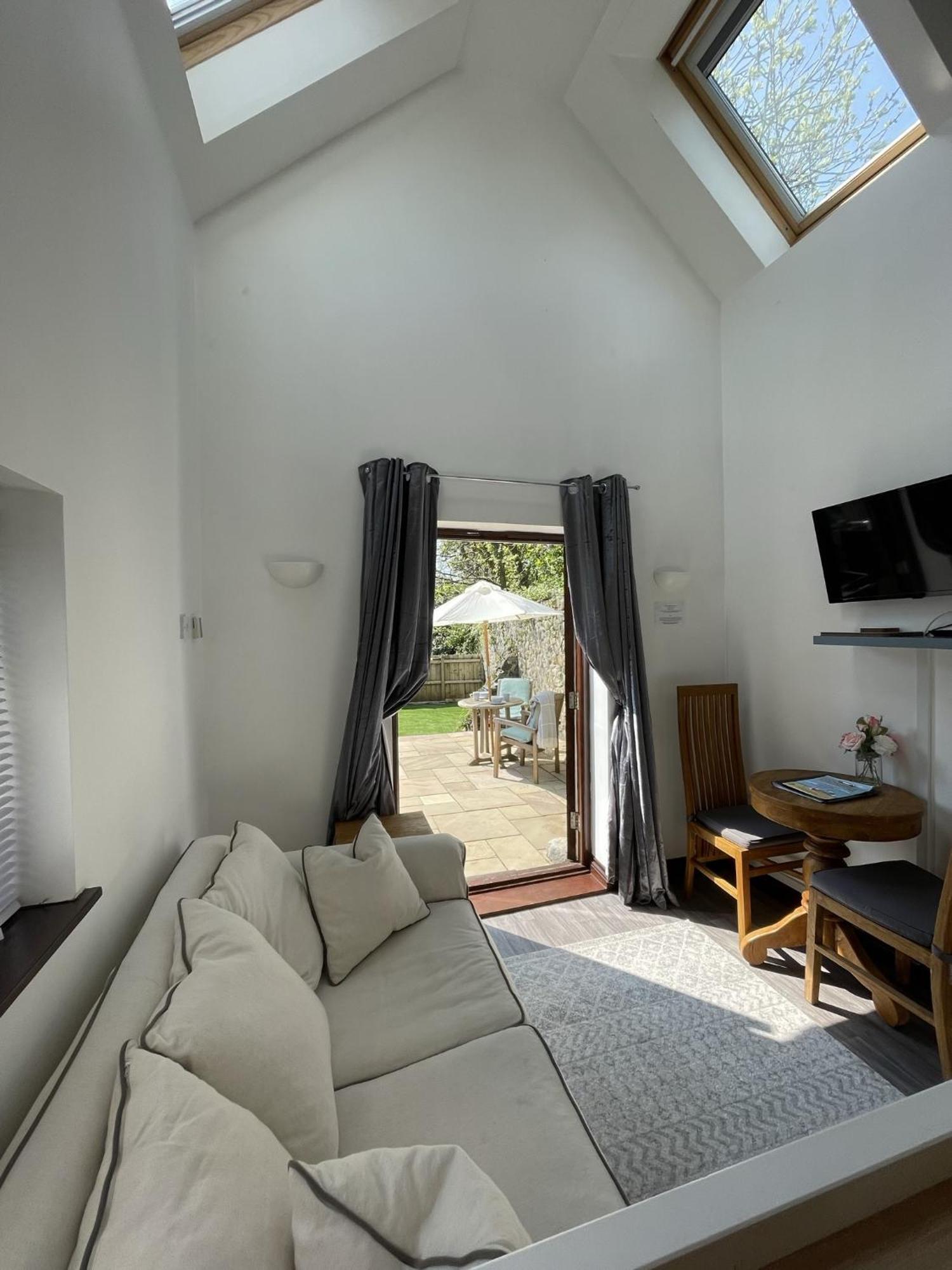 The Stables - Detached Cottage With Private Garden & Hot Tub St Austell Kamer foto