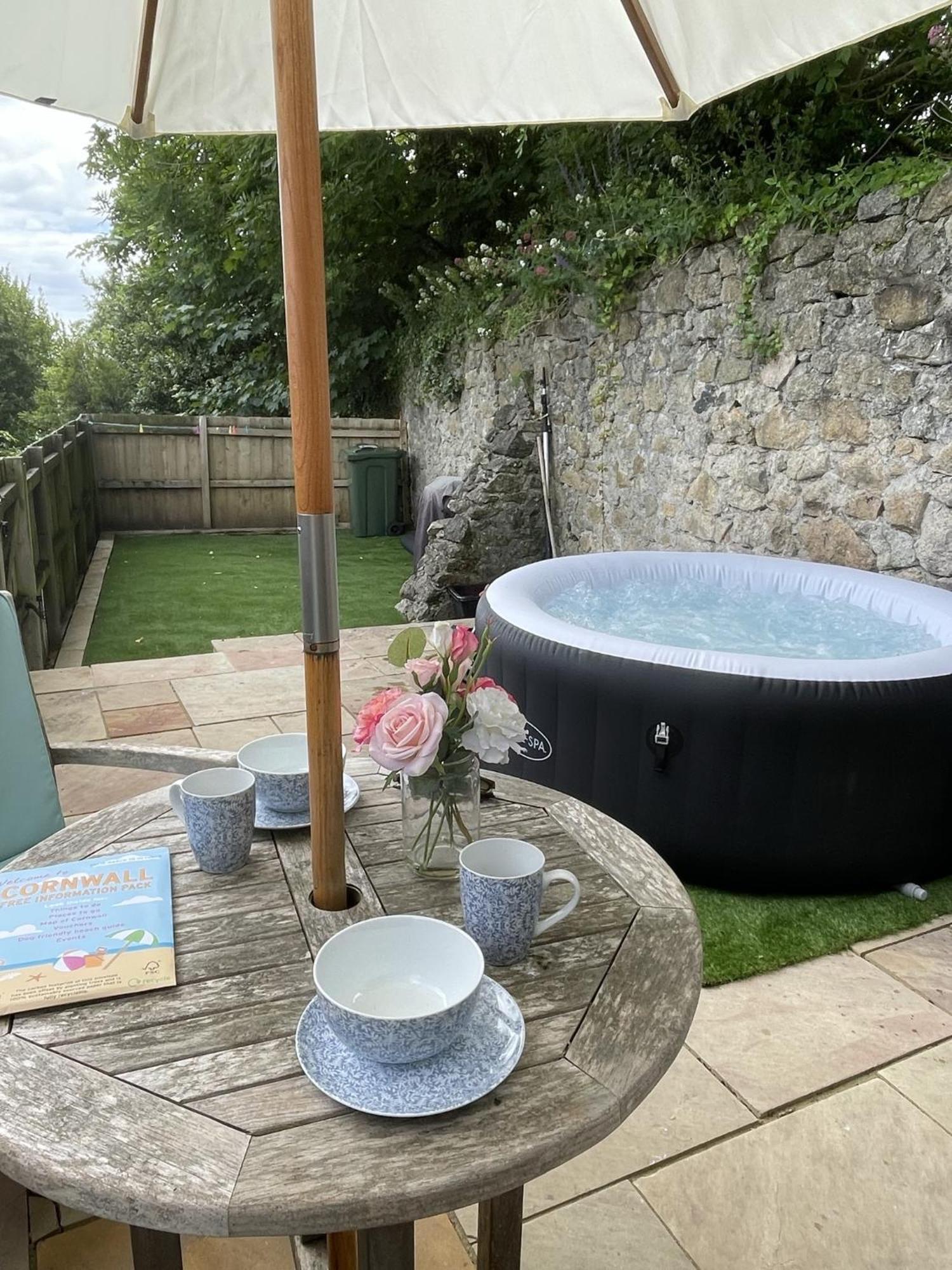 The Stables - Detached Cottage With Private Garden & Hot Tub St Austell Buitenkant foto